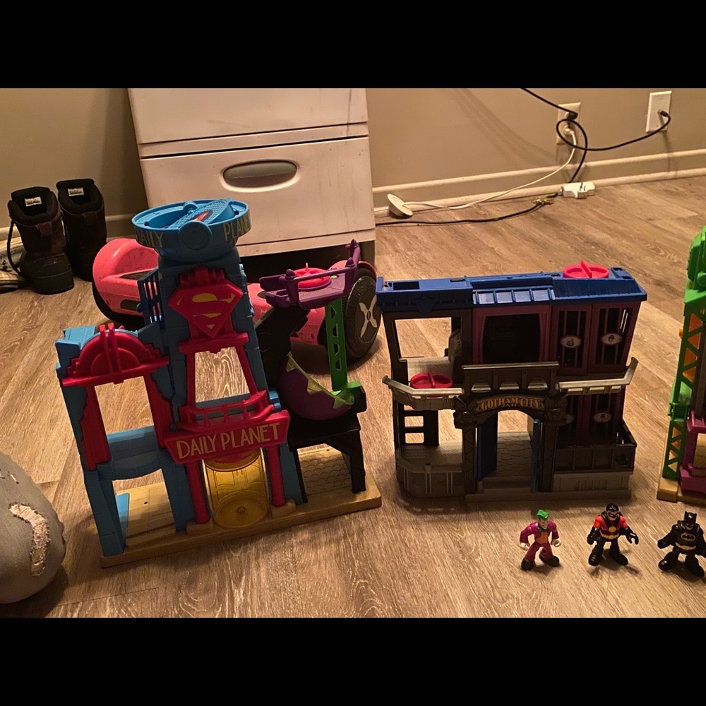 Toys - Picture 5 of 5